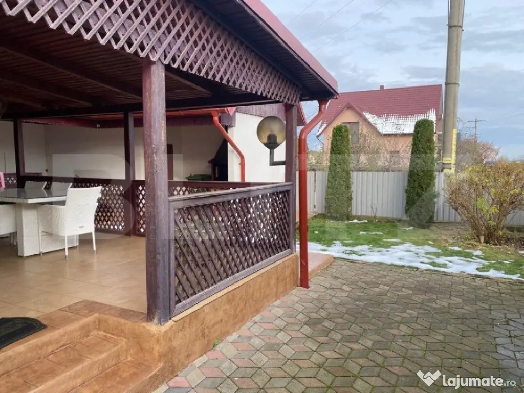 Oportunitate! Casa de vanzare in Radauti! Pret negociabil!