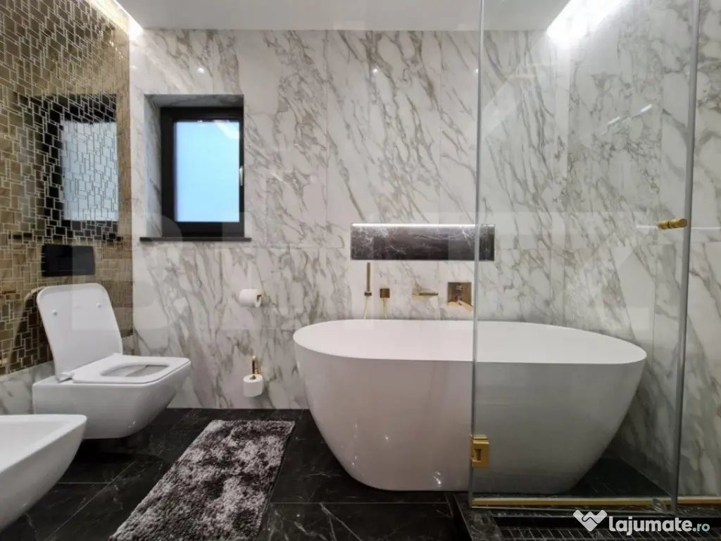 Apartament LUX cu 3 camere, 84 mp, etajul 1, zona Burdujeni