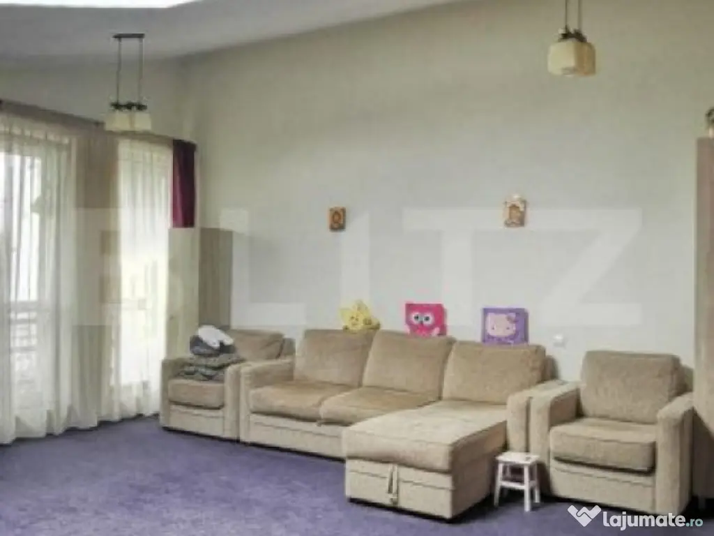 Zamca – Apartament 5 Camere, Curte Proprie, 185 mp