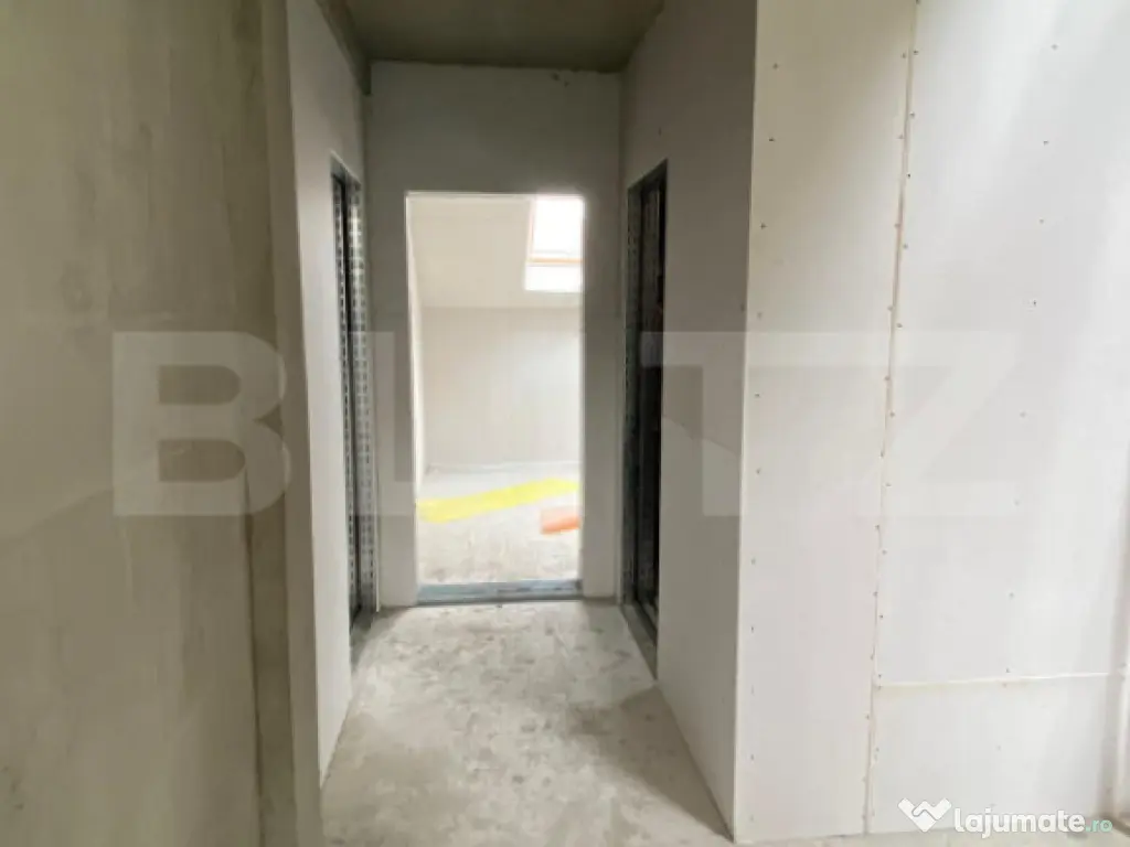 Penthouse ultracentral – 3 camere, 90 mp utili + terasă
