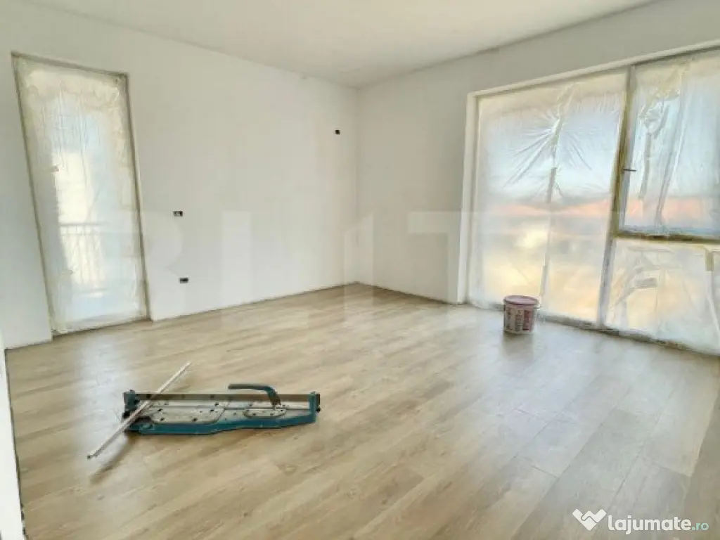 Apartament nou, 3 camere, 78 mp, cu parcare! 