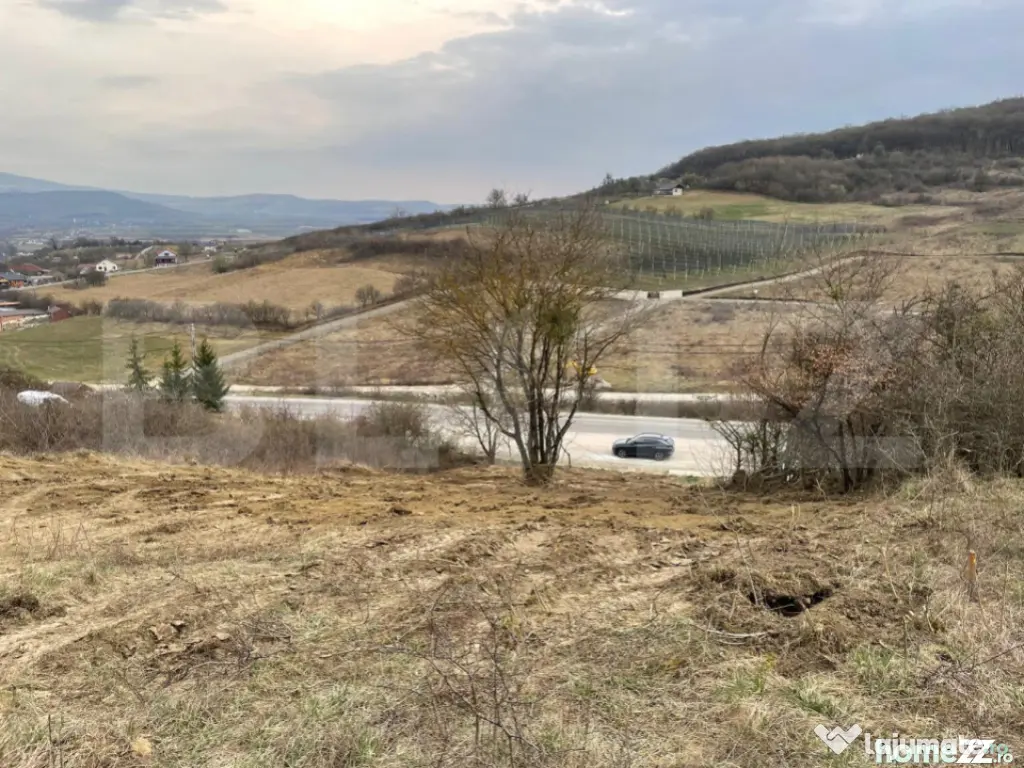 Teren intravilan 1.525 mp – Valea Jelnei, aproape de Bistr