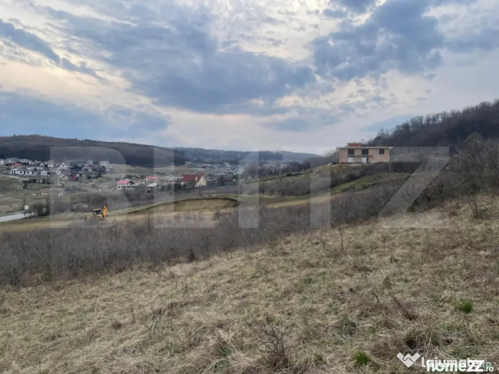 Teren intravilan 1.525 mp – Valea Jelnei, aproape de Bistr