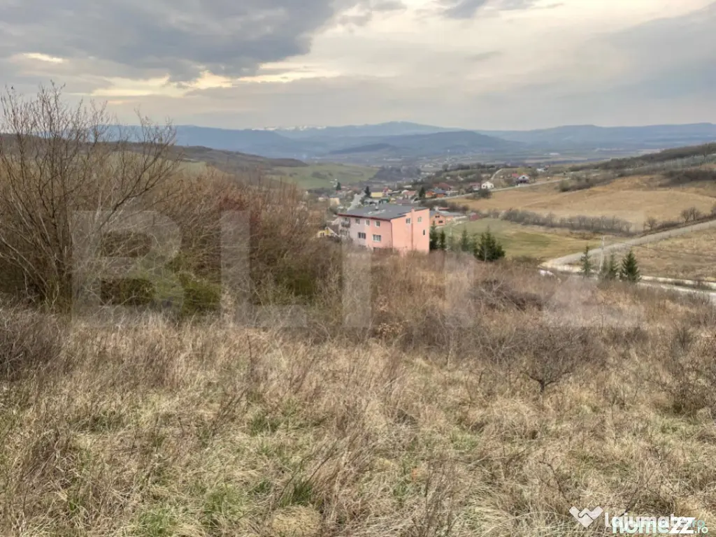 Teren intravilan 1.525 mp – Valea Jelnei, aproape de Bistr