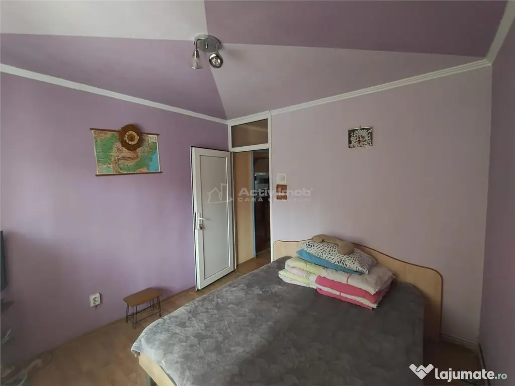 Caransebes, 4 Cam., Dec., Et.2, Zona Pipirig