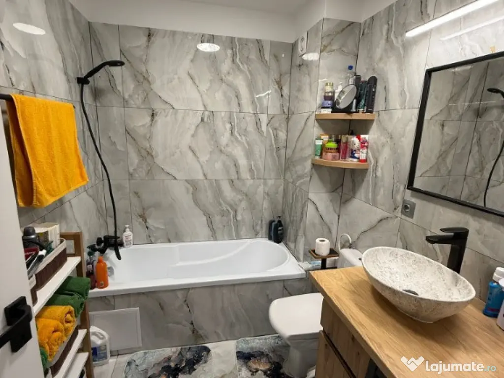 Apartament 3 camere decomandate ansamblu New City Cetatii 