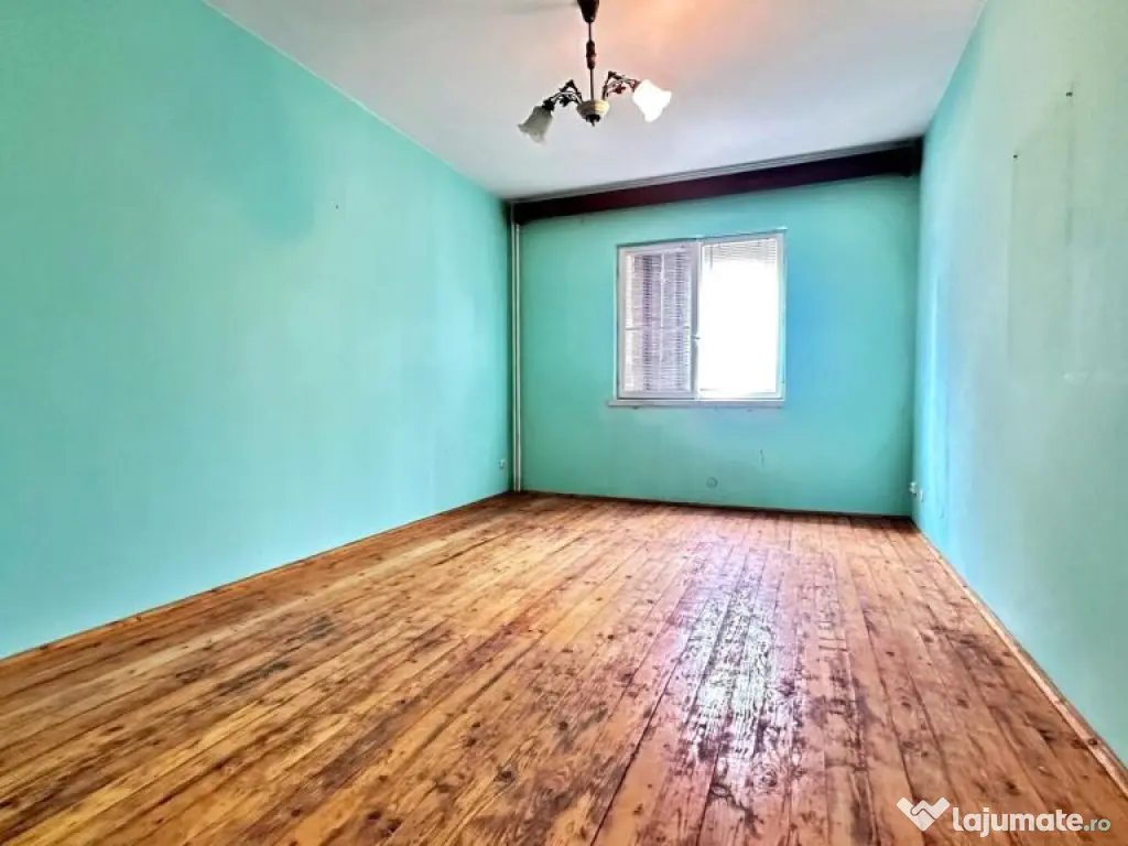 RO-RO/STEAUA DE MARE - VILA 15 CAMERE - VEDERE LA MARE -