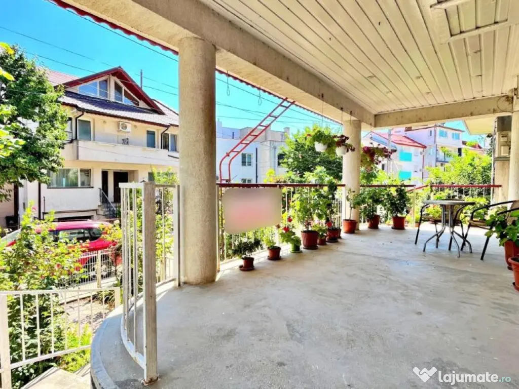 RO-RO/STEAUA DE MARE - VILA 15 CAMERE - VEDERE LA MARE -