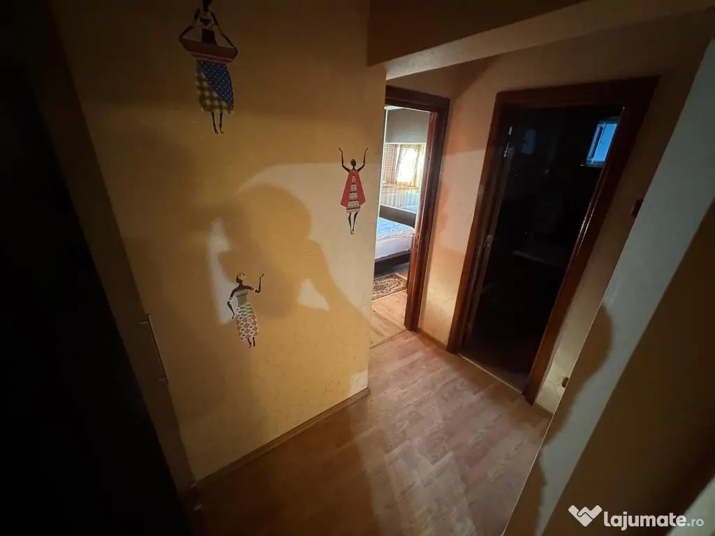 Apartament 2 camere vedere bilaterala Faleză Nord 