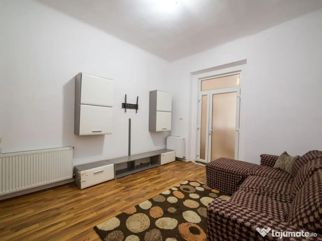 PRET NOU! Apartament spatios 4 camere - COMISION 0% 