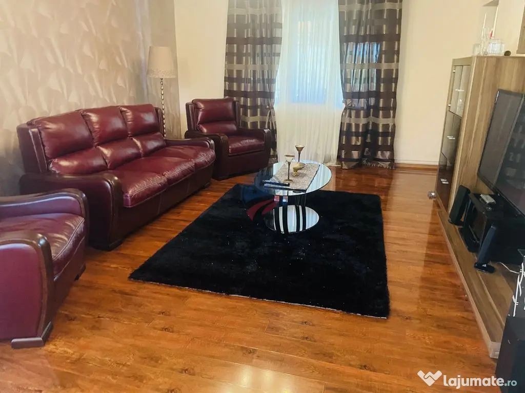 Casa moderna la doar 5 minute distanta de Craiova 