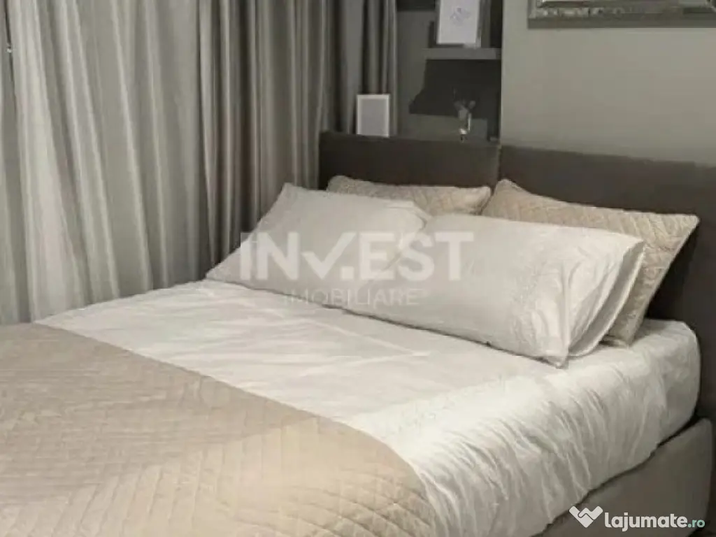 Centru Civic- apartament 3 camere 