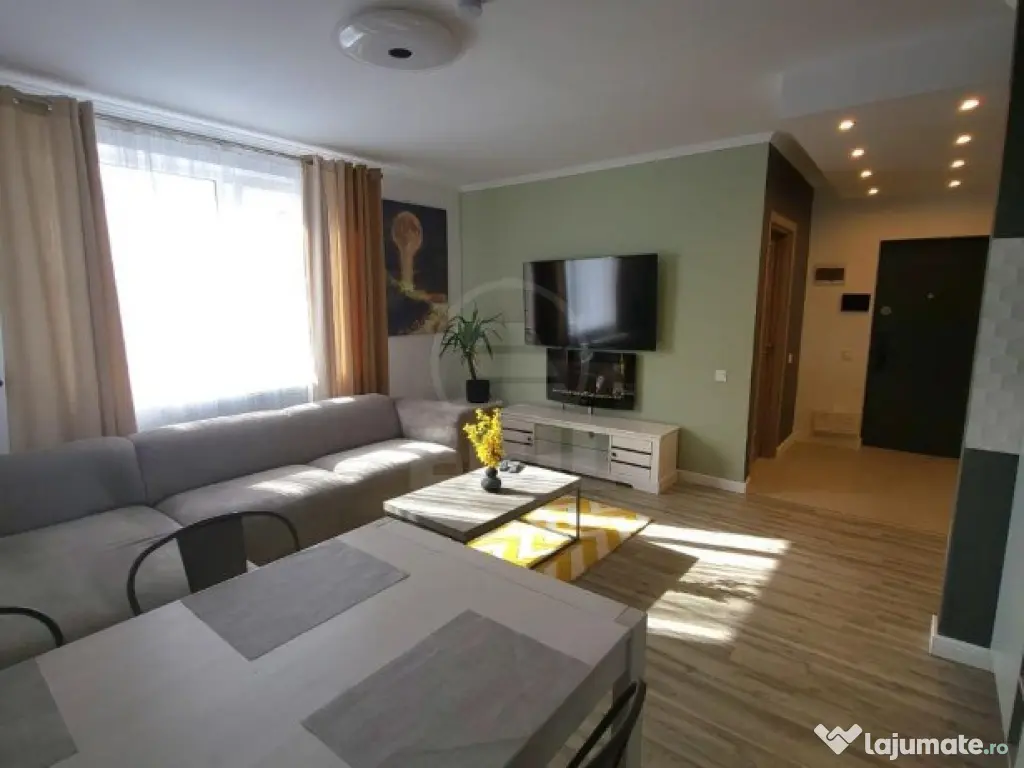 Apartament 3 camere lux Teilor