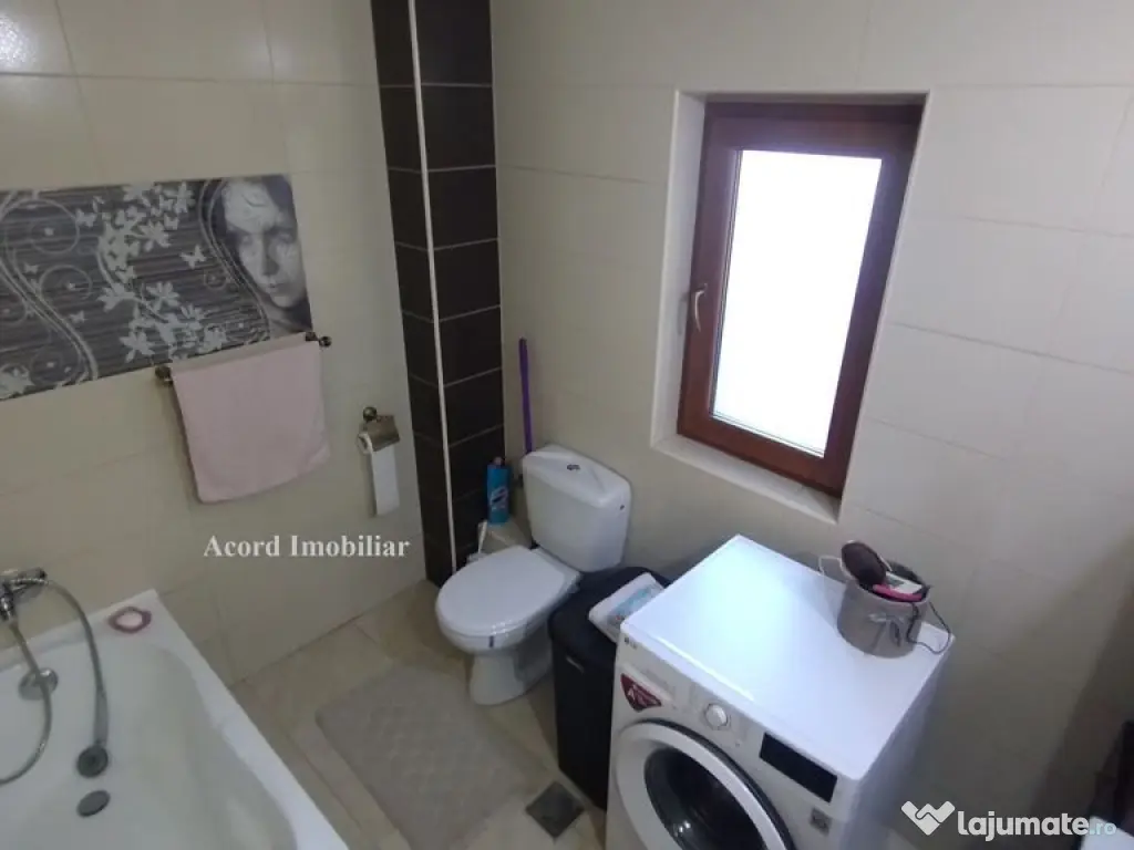 Casa căramidă cu placă de beton, Valu lui Traian 