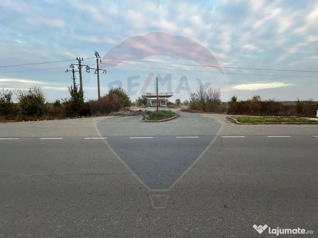 Teren Intravilan 20000 mp. plus cladire statie Peco