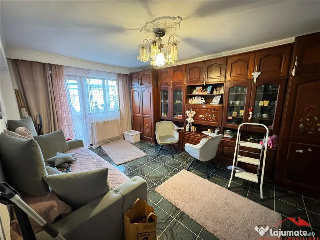 Apartament 3 camere, 72mp, zona Est - Brailei, etaj 4 cu aco