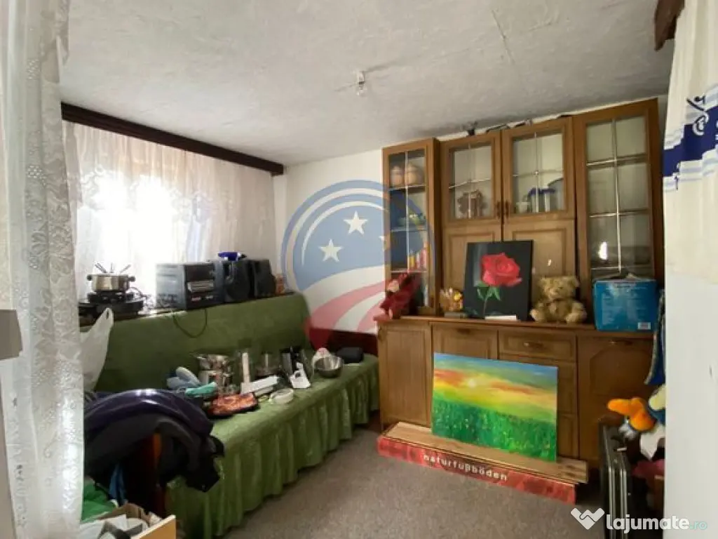 VILA GENEROASA CU TEREN 720 METRI IN APROPIEREA ELECTROPU... 