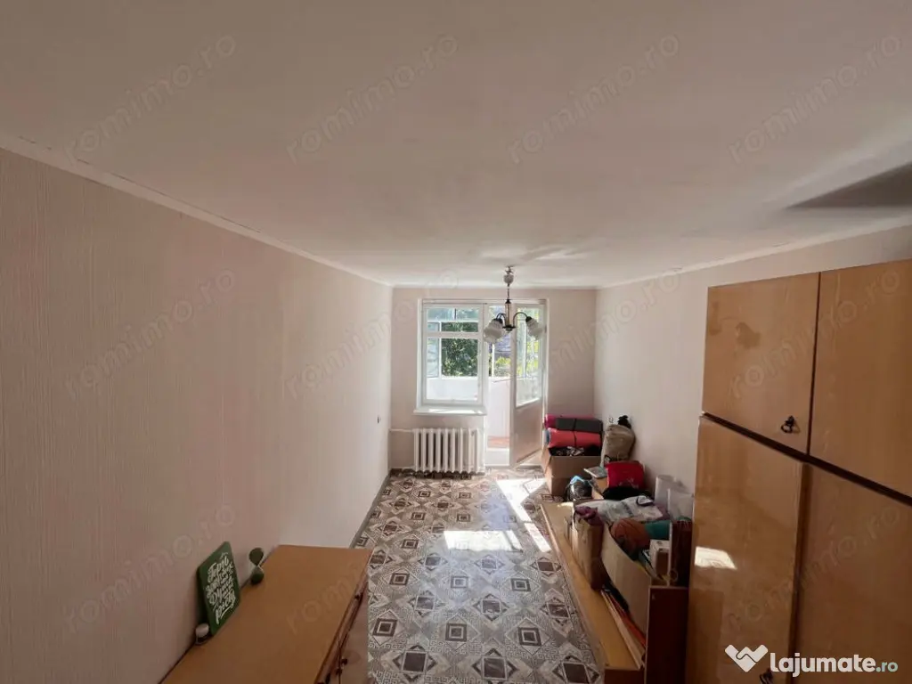 2 camere, situat in Crangasi 