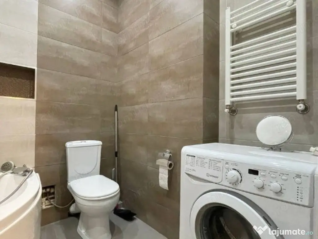 Garsoniera in zona Eroii Revolutiei 