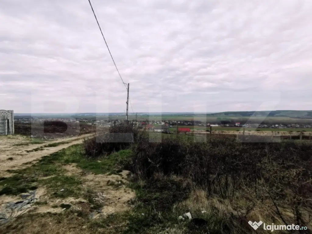 Teren 500 mp intravilan, Simnicul de Sus