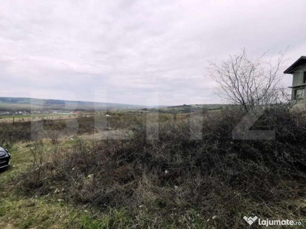 Teren 500 mp intravilan, Simnicul de Sus