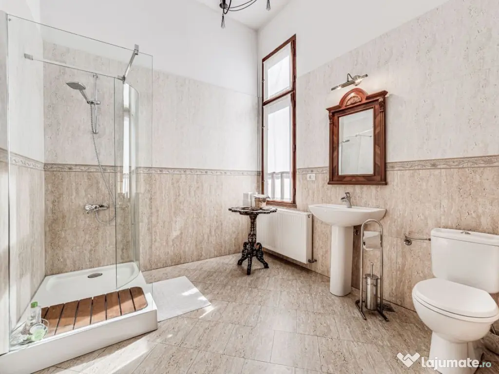 Bijuterie arhitecturală cu istorie. Confort modern, Ultr... 