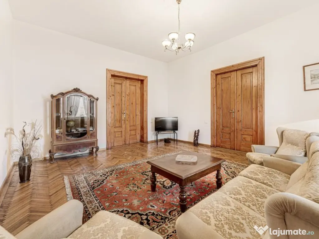 Bijuterie arhitecturală cu istorie. Confort modern, Ultr... 