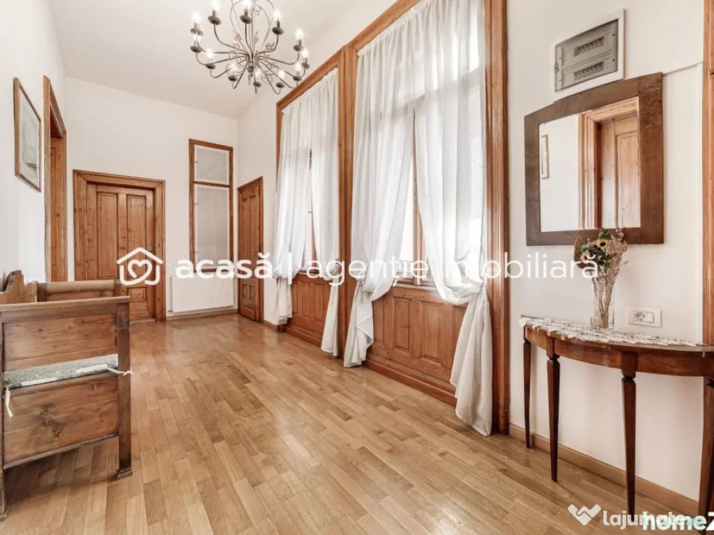 Bijuterie arhitecturală cu istorie. Confort modern, Ultr... 