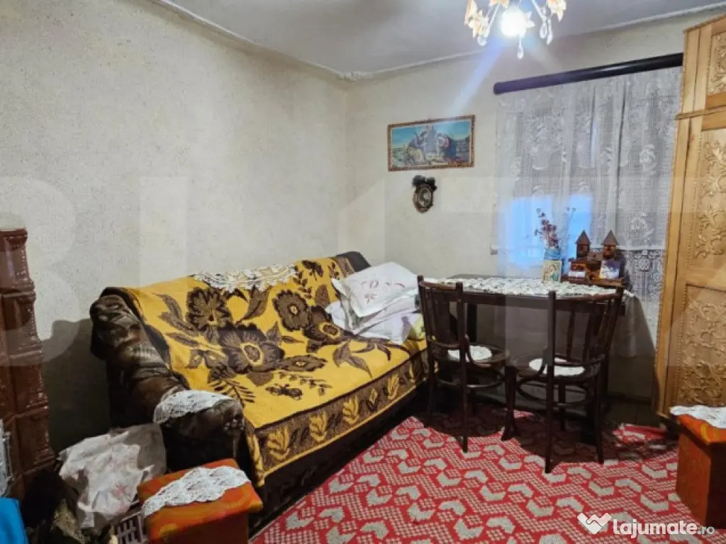 Casa rustica de vacanta (62mp) in sat Magura cu 1000mp teren