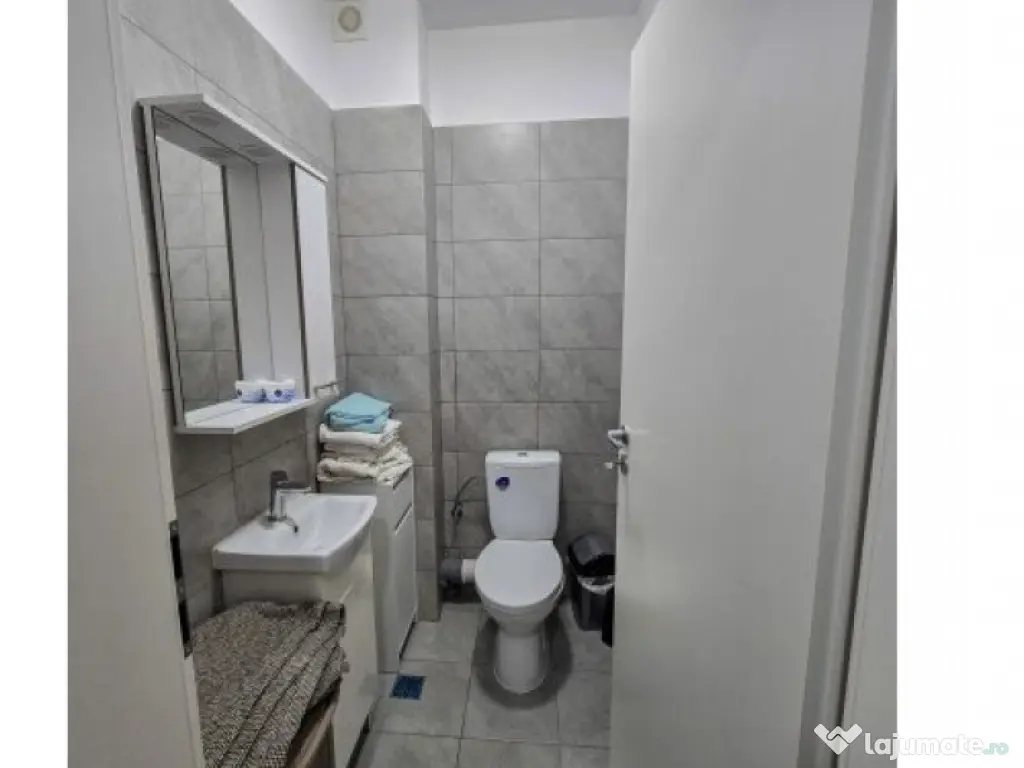 Apartament 3 camere Aparatorii Patriei 