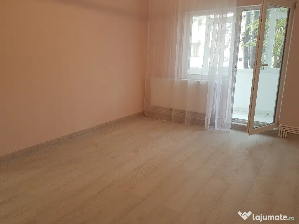 Apartament doua camere, etaj 2, renovat, liber, Narcisa 