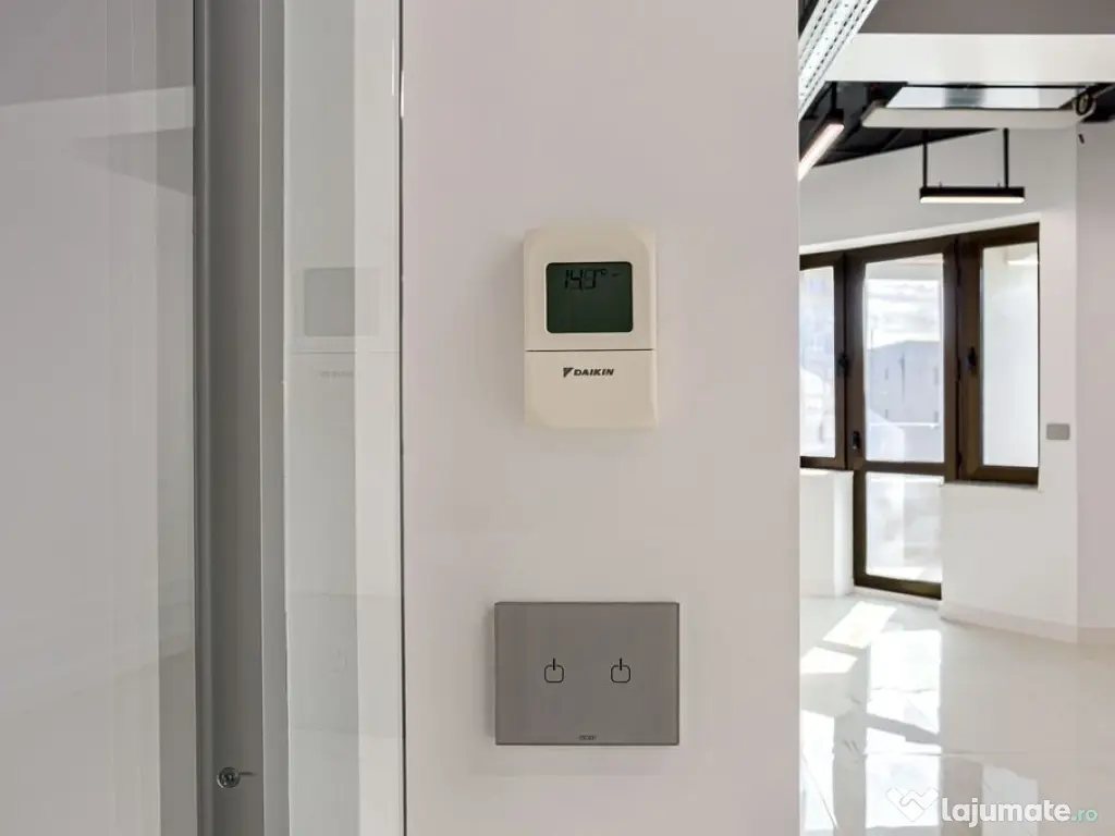 Spațiu modern de inchiriat destinat clinicilor sau compa... 