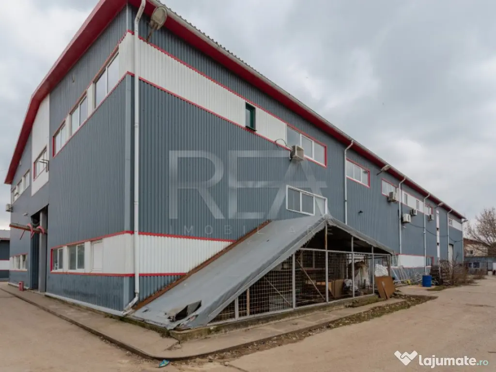 Doua hale / spatiu industrial + birouri 5000 mp / Sector 4