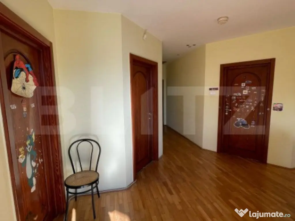Exclusivitate! Vila cu 6 camere, 500 mp, zona Platou 