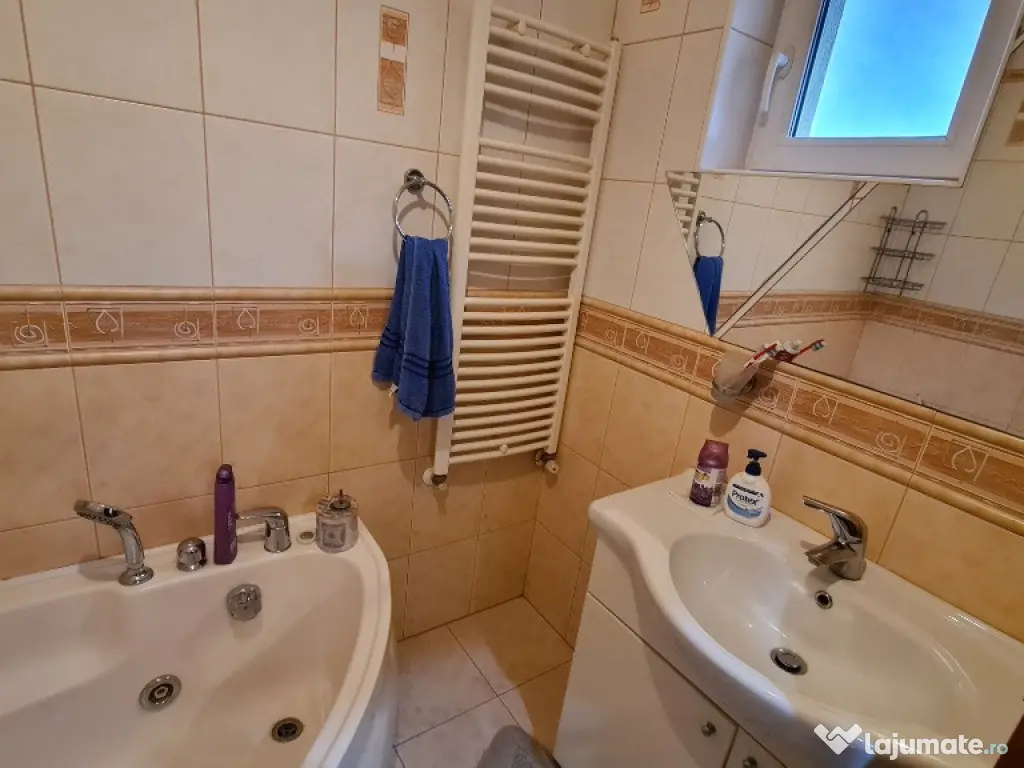 Proprietate cu 2 imobile zona Ultracentrala - ID : RH-42347-property