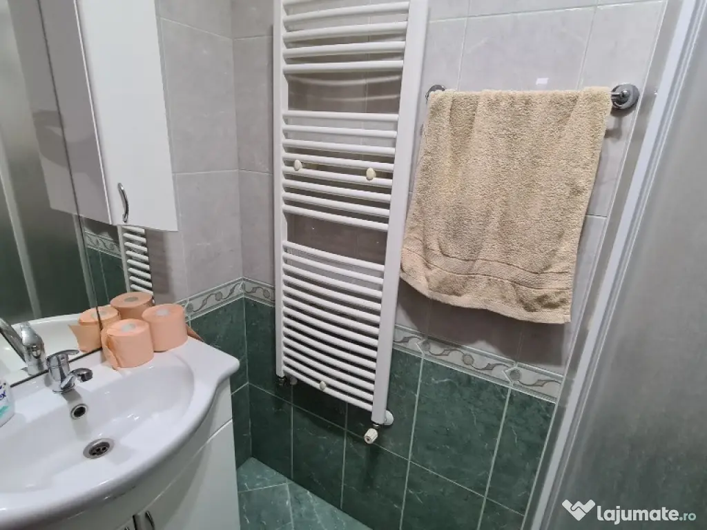 Proprietate cu 2 imobile zona Ultracentrala - ID : RH-42347-property