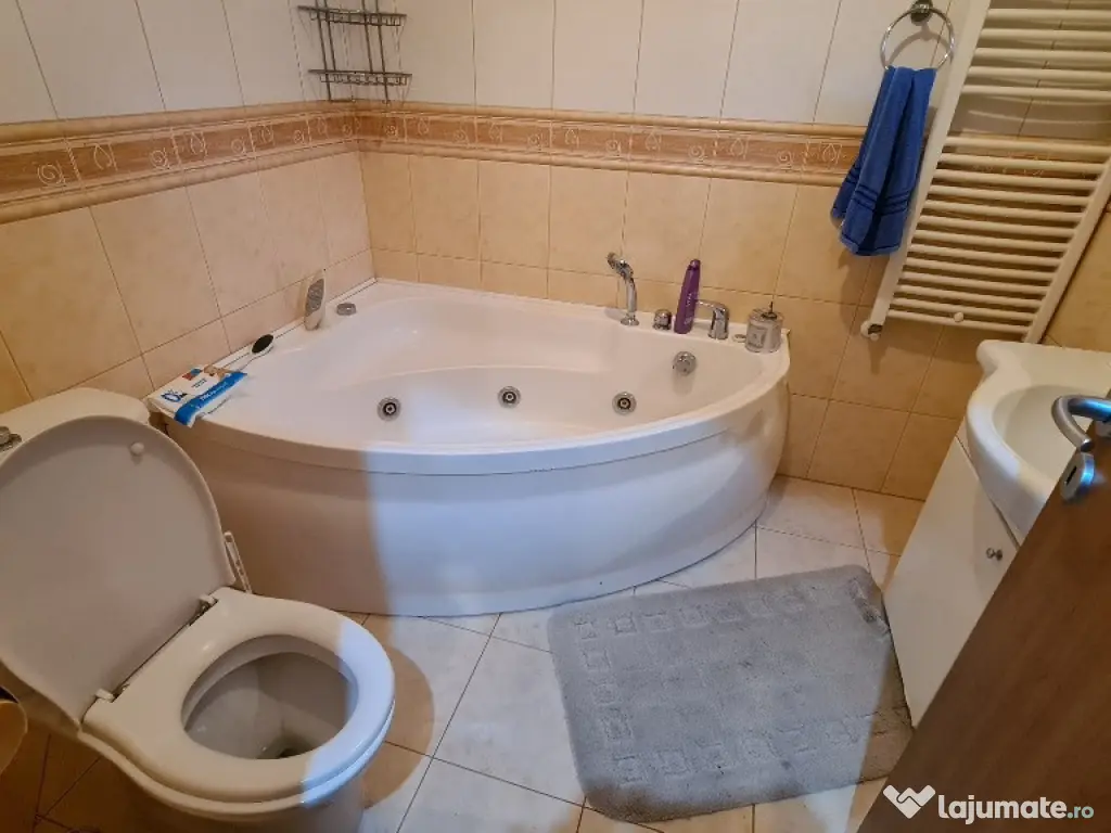 Proprietate cu 2 imobile zona Ultracentrala - ID : RH-42347-property