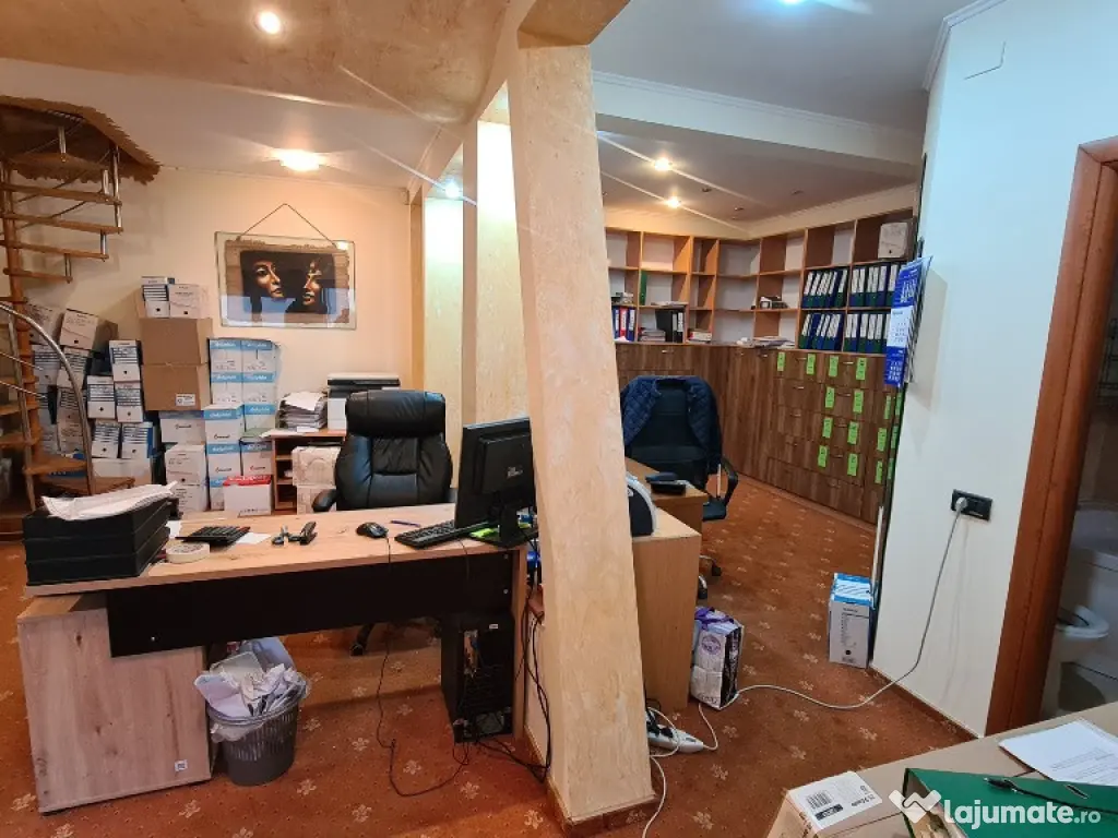 Proprietate cu 2 imobile zona Ultracentrala - ID : RH-42347-property