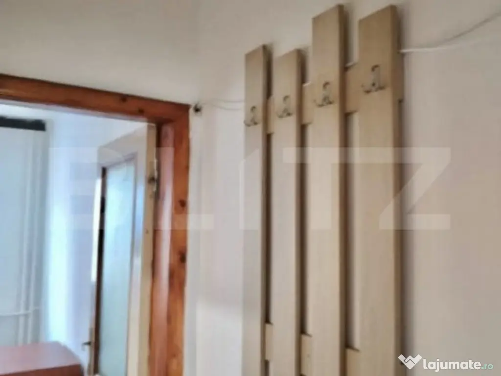 Apartament de vanzare, cu 2 camere, etaj 1, zona Complexul S