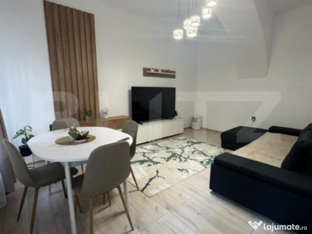 Apartament 2 camere, decomandat , 47 mp , zona Piata Tranda