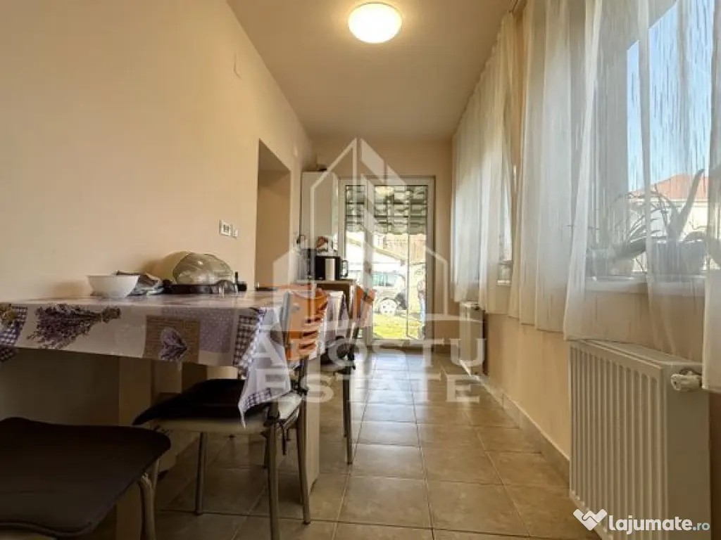 Casă Indiviudala cu 3 camere in Giroc la asfalt. 