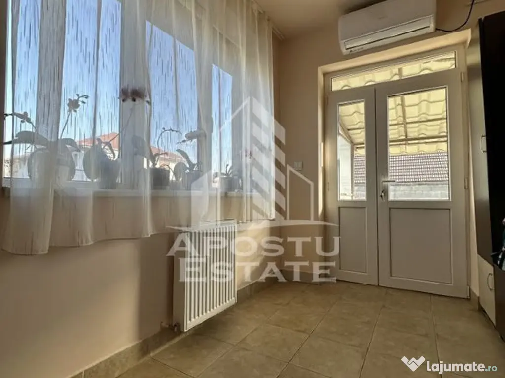 Casă Indiviudala cu 3 camere in Giroc la asfalt. 