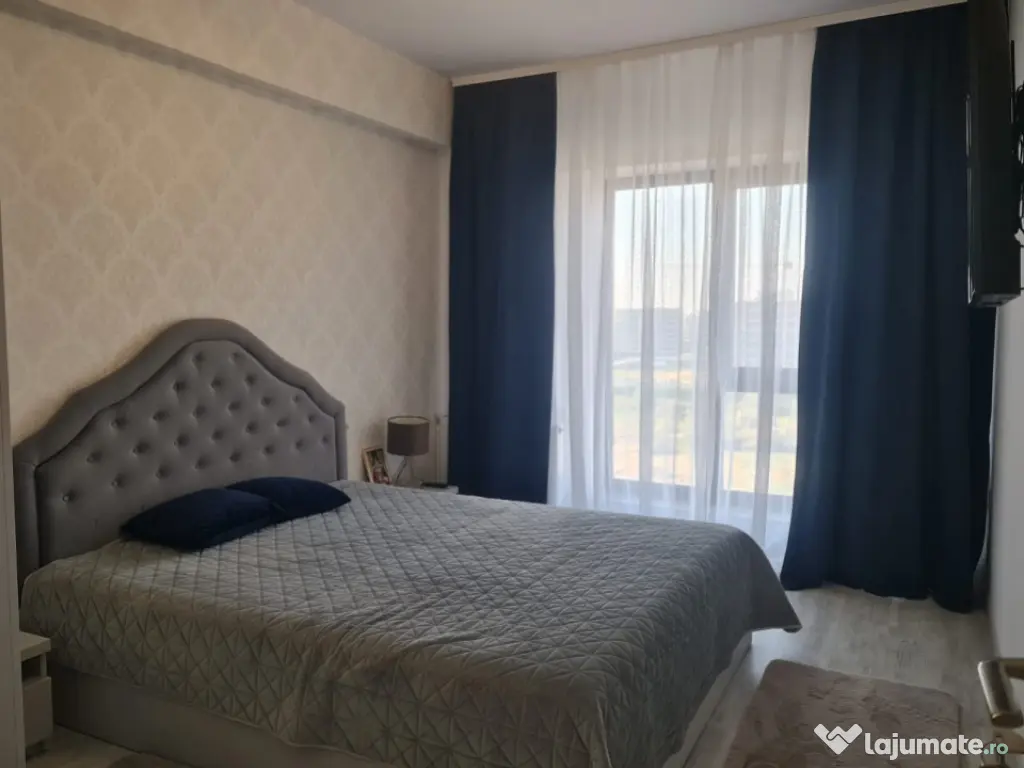 Apartament open-space cu 2 camere, etaj 7/9, zona Mamaia Nor 