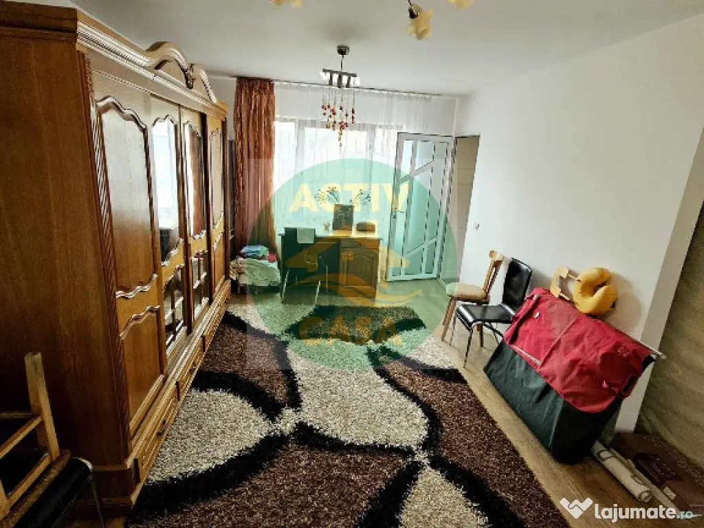 Casa in Roman, zona centrala