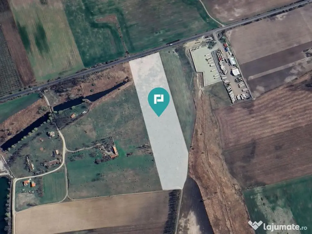 Teren compact de 50.000 mp la drum principal 