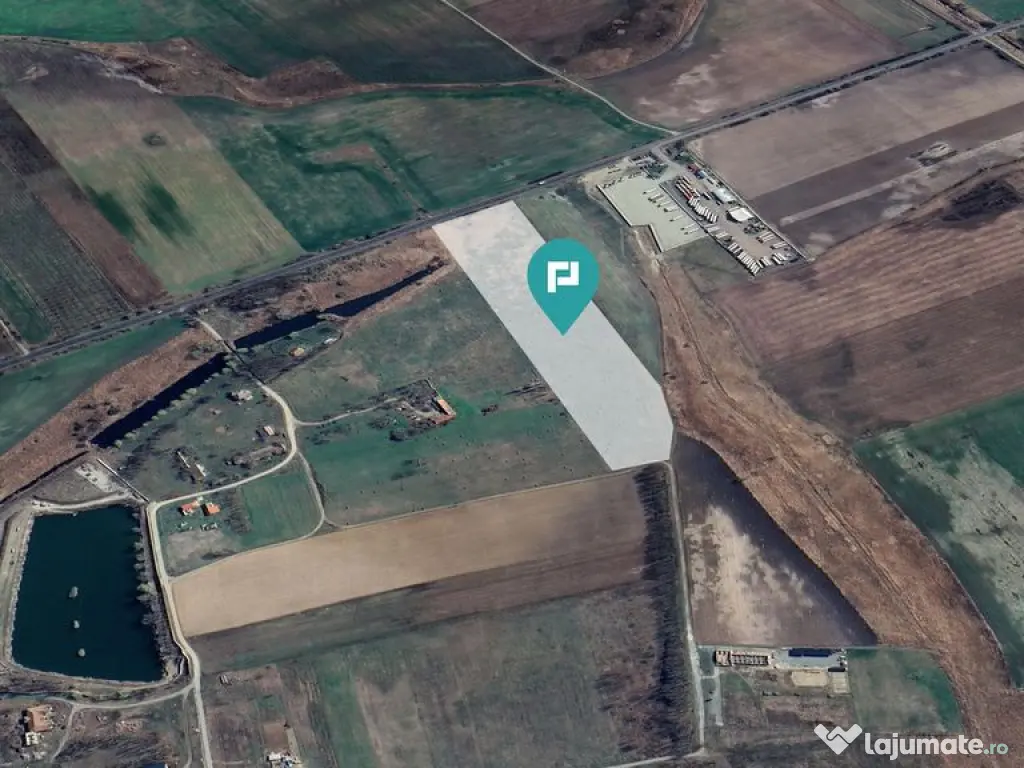 Teren compact de 50.000 mp la drum principal 