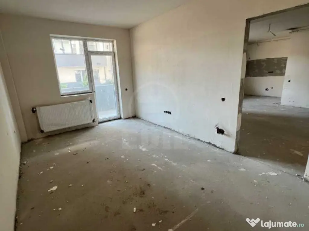 Apartament cu 3 camere, zona Terra, semifinisat, COMISION 0