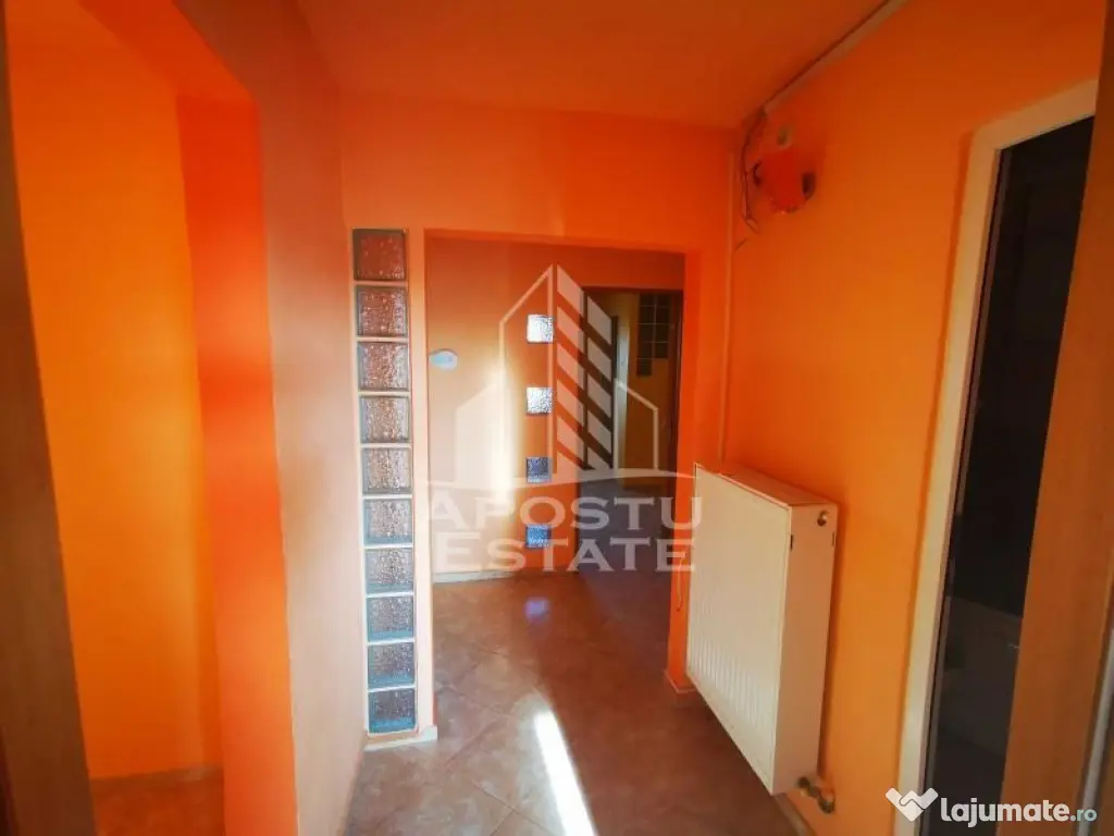 Apartament cu 3 camere, decomandat, 2 balcoane, 2 bai,eta...