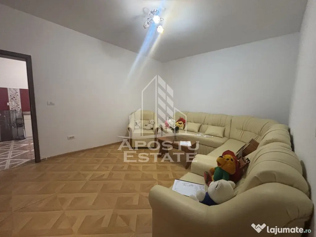 Apartament cu 2 camere la curte comuna, centrala termica,...