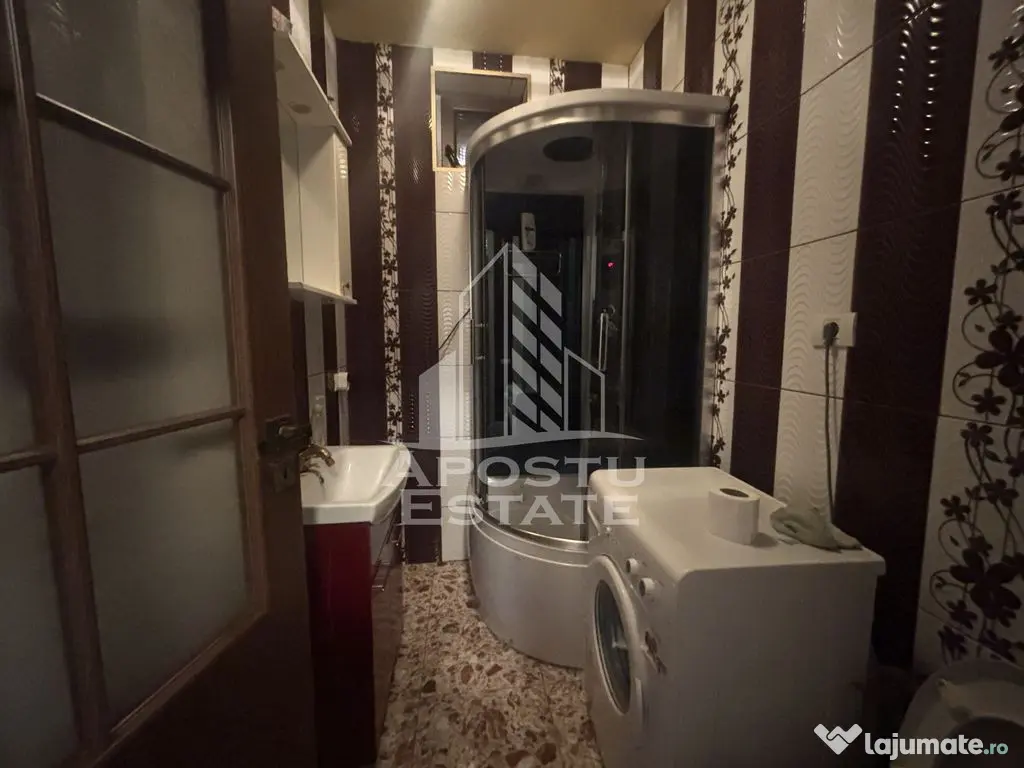 Apartament cu 2 camere la curte comuna, centrala termica,...